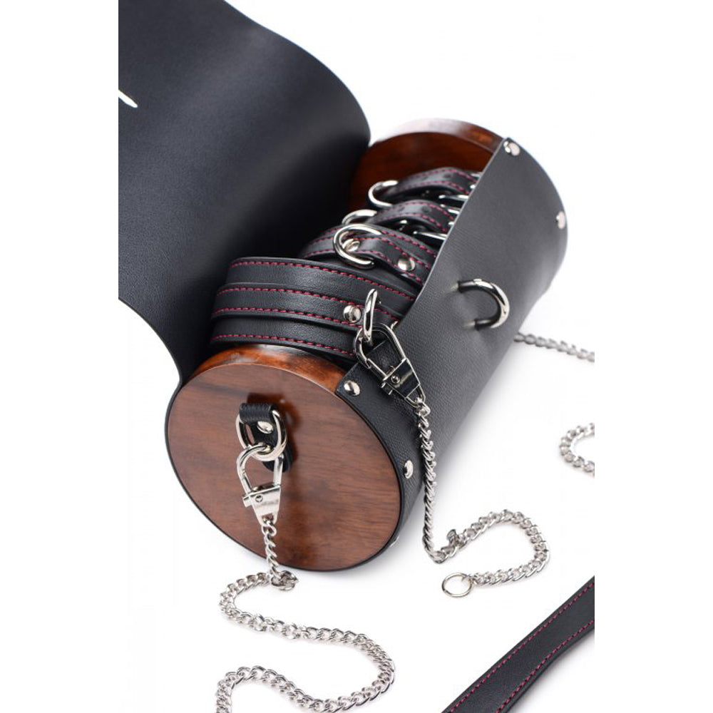Kinky Clutch Black Bondage Set w/ Case *