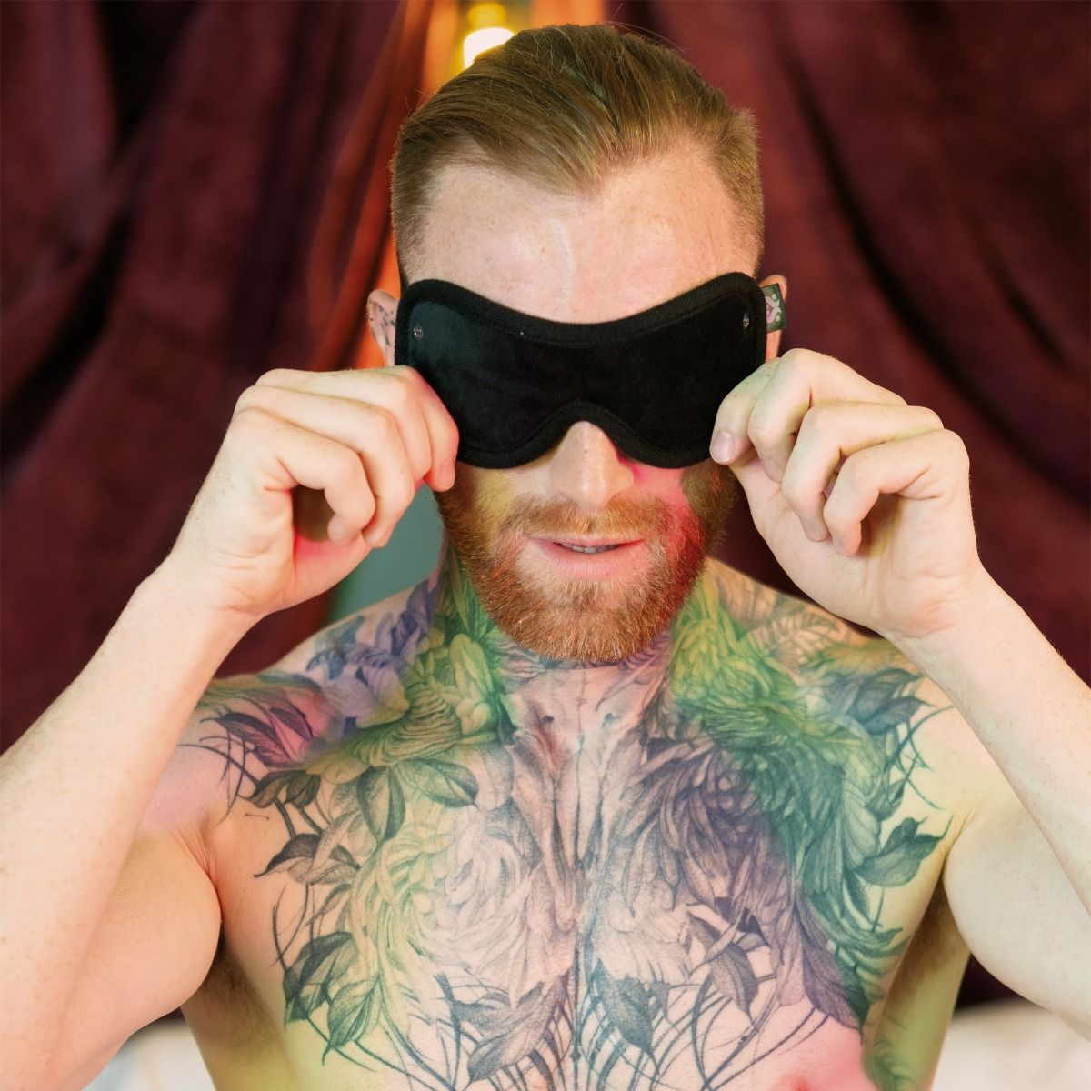 SEI MIO - Sensory Surrender - Blindfold, Gag and Earplug Kit